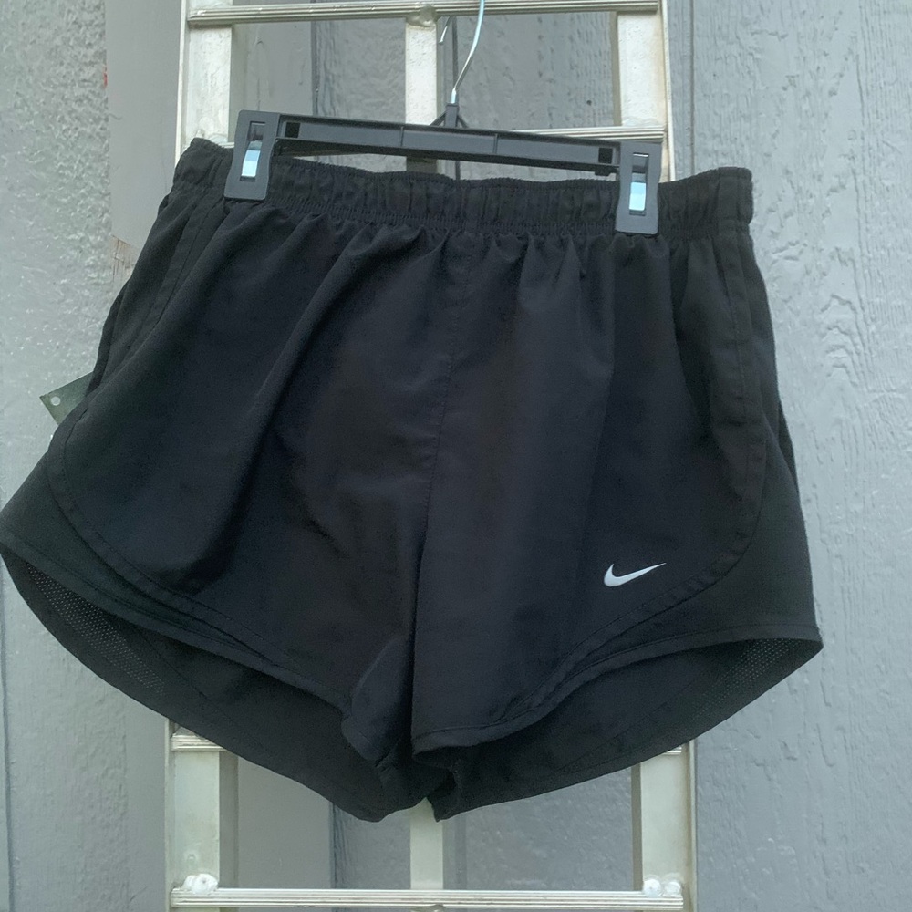 Black nike dry fit shorts, medium